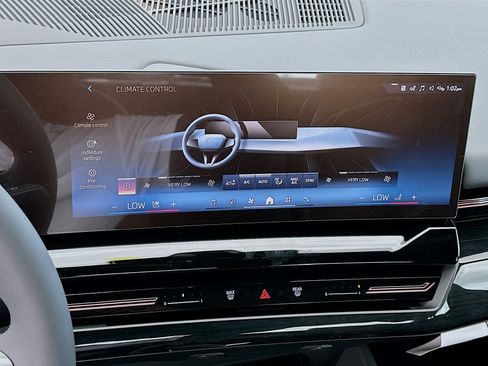 New 2026 BMW 530i w/ M Sport Package RWD image 12