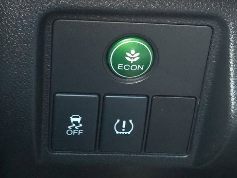 Used 2016 Honda HR-V LX image 35