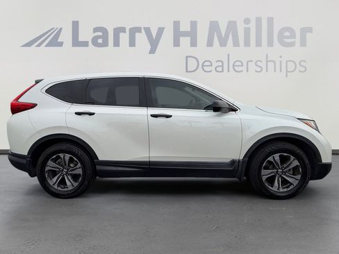 Used 2018 Honda CR-V LX image 6