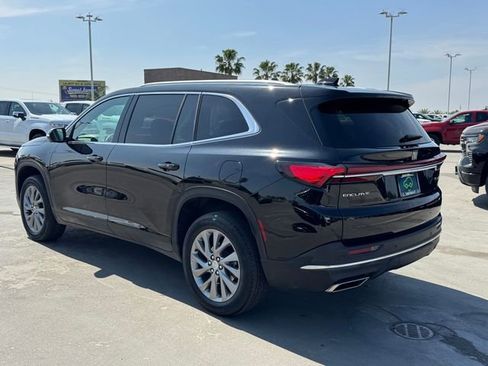 Certified 2025 Buick Enclave Preferred image 3