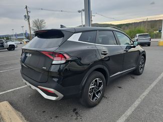 Used 2023 Kia Sportage LX AWD/4WD video 3