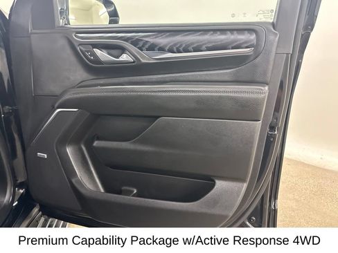 Used 2023 GMC Yukon XL Denali w/ LPO, Floor Liner Package AWD/4WD image 21
