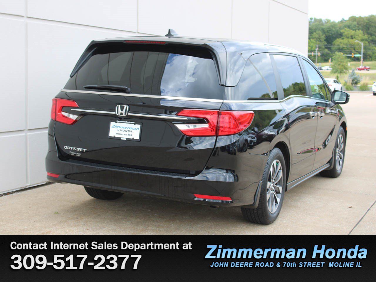 Certified 2024 Honda Odyssey EX-L image 2
