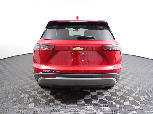 Used 2026 Chevrolet Equinox LT image 14