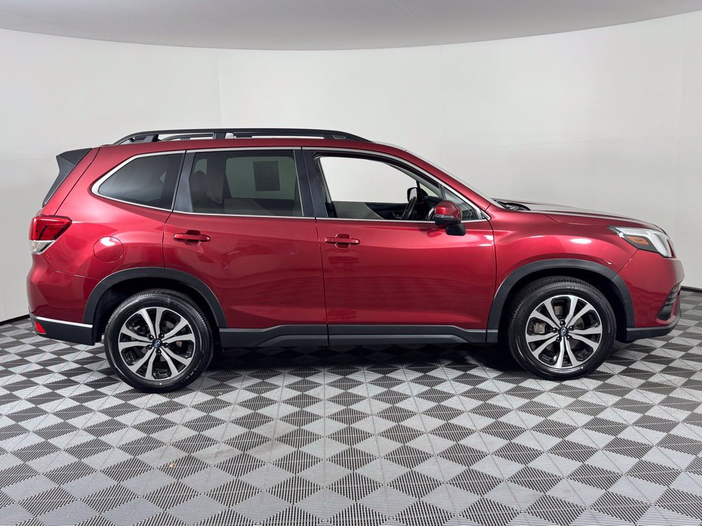 Used 2024 Subaru Forester Limited AWD/4WD image 4