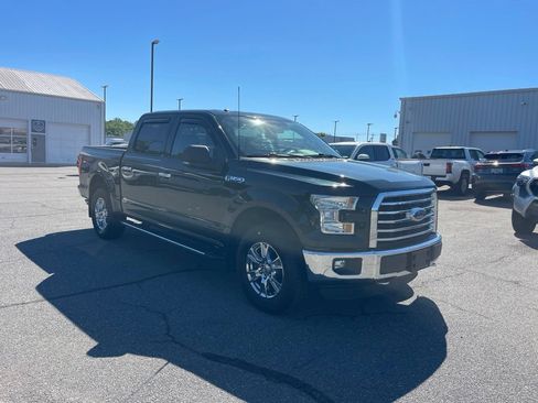 Used 2015 Ford F150 XLT w/ Equipment Group 302A Luxury AWD/4WD image 7