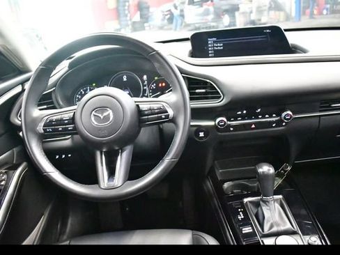 Used 2025 MAZDA CX-30 AWD 2.5 S w/ Preferred Package image 4