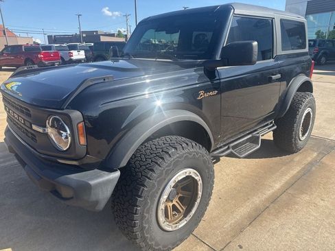 Used 2022 Ford Bronco 2-Door image 3