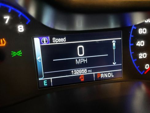 Used 2018 Chevrolet Colorado Z71 image 9