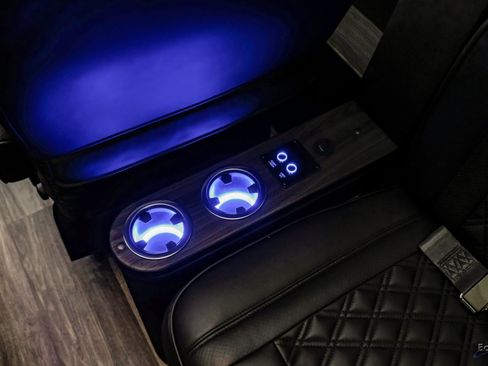 Used 2025 Mercedes-Benz Sprinter 3500 image 98