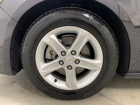 Used 2023 Chevrolet Malibu LT image 19