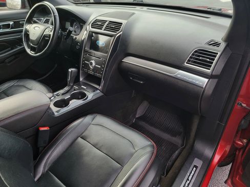 Used 2017 Ford Explorer Sport w/ Equipment Group 401A image 18