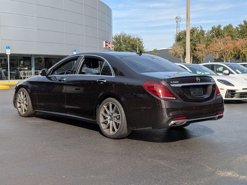 Used 2020 Mercedes-Benz S 560 4MATIC Sedan image 2