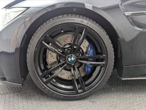 Used 2017 BMW M4 Coupe RWD image 21