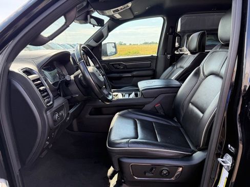 Used 2022 RAM 1500 Limited AWD/4WD image 5