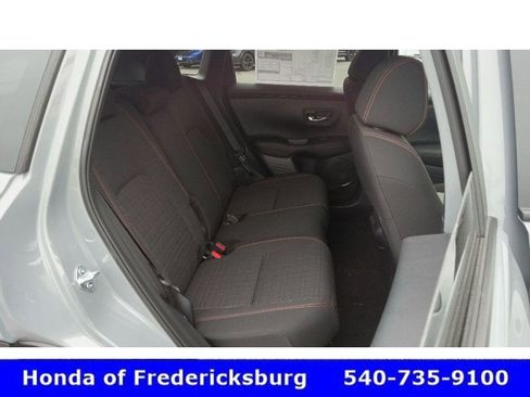 Used 2025 Honda HR-V Sport image 33