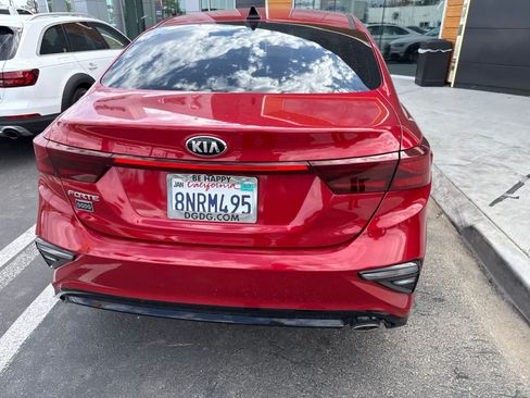 Used 2020 Kia Forte LXS FWD image 9