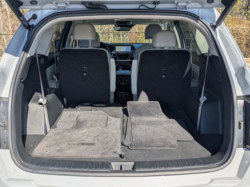 Used 2023 Kia Sorento SX image 27