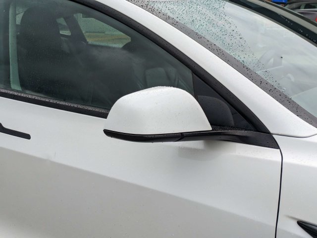 Used 2022 Tesla Model 3 RWD image 12