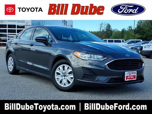 Used 2020 Ford Fusion S FWD image 1