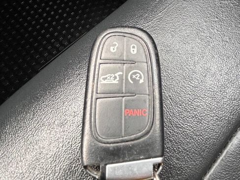 Used 2016 Jeep Cherokee Trailhawk w/ Leather Interior Group image 26