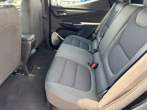 Used 2023 Chevrolet Bolt EUV LT FWD image 19