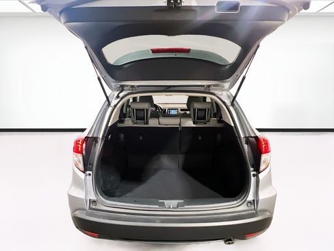 Used 2020 Honda HR-V EX image 17