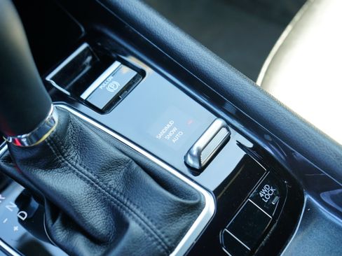 Used 2025 Jeep Compass Latitude image 26