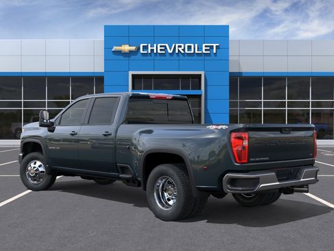 New 2026 Chevrolet Silverado 3500 LT AWD/4WD image 4