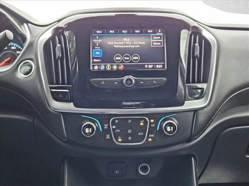 Used 2020 Chevrolet Traverse LS image 13