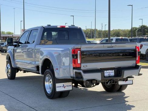 New 2026 Ford F450 Platinum image 4