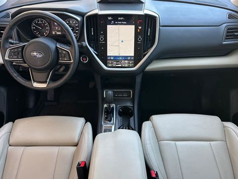 Used 2025 Subaru Ascent Limited AWD/4WD image 12