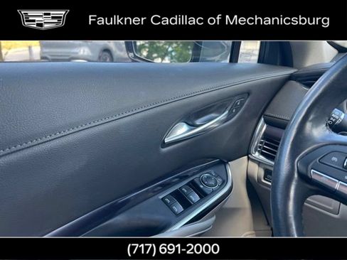 Used 2023 Cadillac XT4 Luxury w/ Cold Weather Package AWD/4WD image 25
