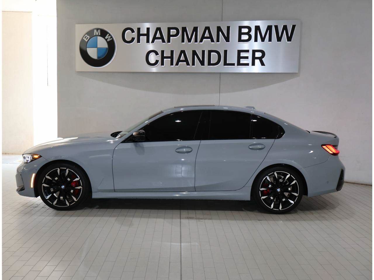 Used 2026 BMW 330i Sedan RWD image 3