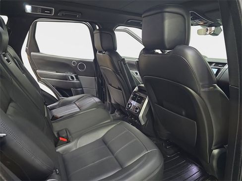 Used 2019 Land Rover Range Rover Sport Supercharged image 11