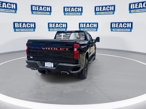 Used 2022 Chevrolet Silverado 1500 Custom Trail Boss AWD/4WD image 7