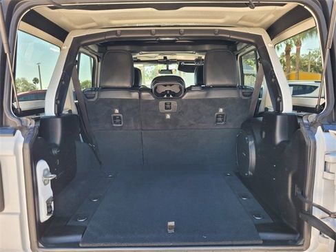 Certified 2018 Jeep Wrangler Unlimited Rubicon image 9