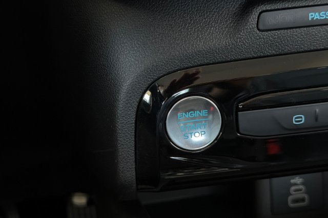 Used 2024 Ford Escape SE FWD image 27