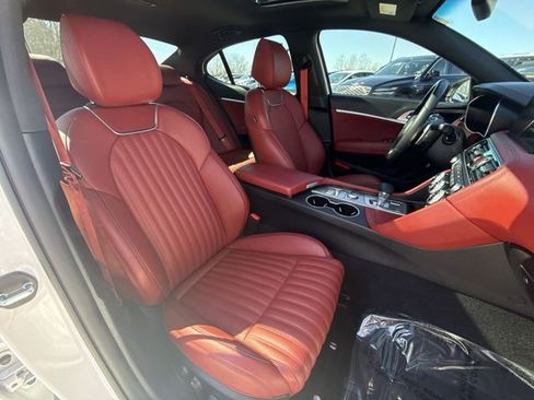 Used 2023 Genesis G70 2.0T w/ Sport Prestige Package image 24