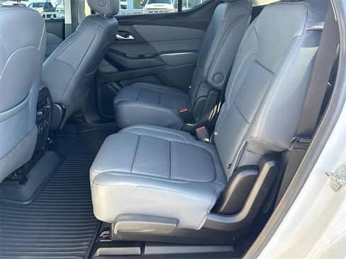 Used 2019 Chevrolet Traverse Premier w/ Driver Confidence II Package image 22