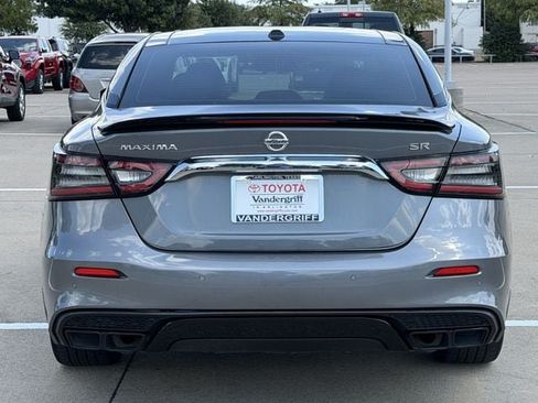 Used 2020 Nissan Maxima SR w/ Sport Mat Group FWD image 5