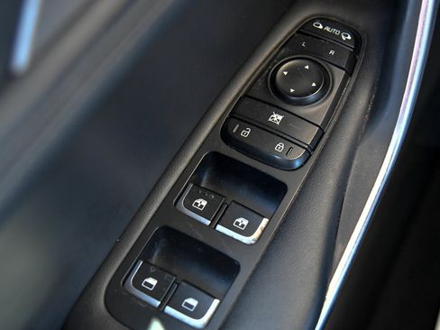 Used 2019 Kia Stinger GT1 RWD image 37