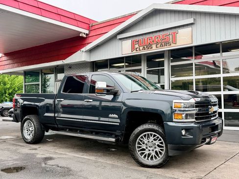 Used 2018 Chevrolet Silverado 2500 High Country w/ Duramax Plus Package AWD/4WD image 1