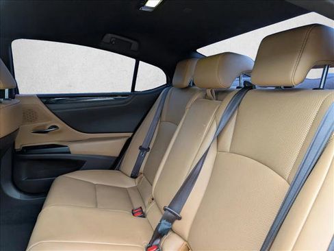 Used 2019 Lexus ES 350 w/ Premium Package image 15