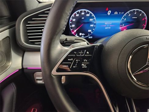 Used 2025 Mercedes-Benz GLS 450 4MATIC image 28