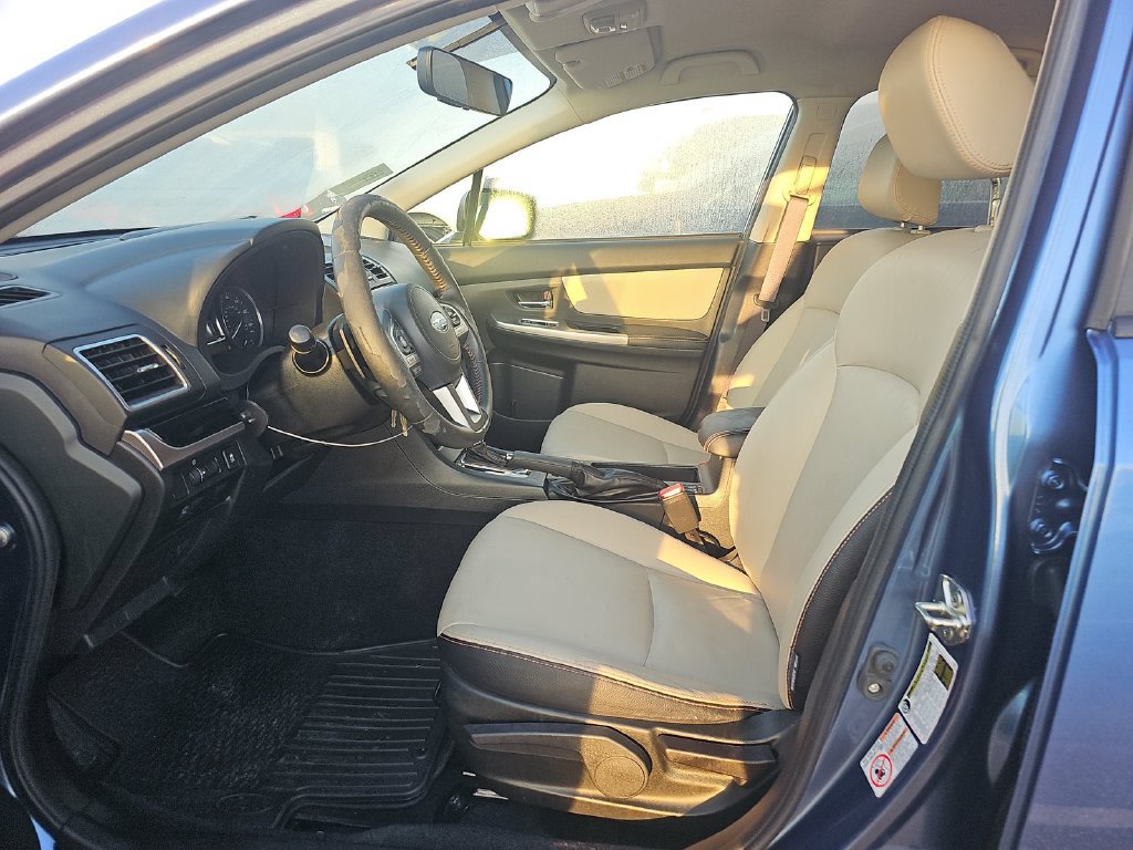Used 2017 Subaru Crosstrek 2.0i Limited AWD/4WD image 2