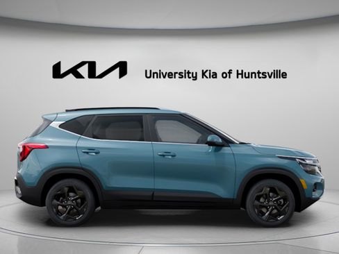 New 2026 Kia Seltos EX FWD image 9