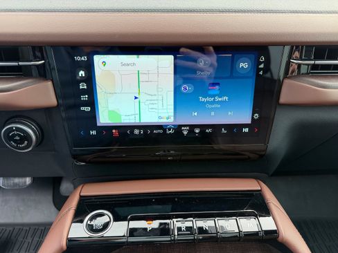 New 2025 Lincoln Navigator L Reserve image 24