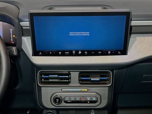 New 2026 Ford Maverick XLT w/ XLT Luxury Package image 9