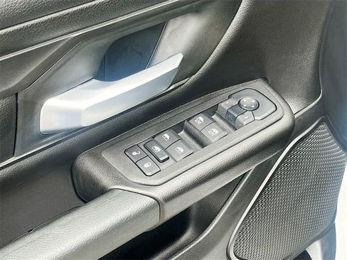 Used 2025 RAM 1500 Tradesman image 17